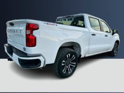 Chevrolet Silverado 2021 full