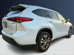 Toyota Highlander XLE 2023 full