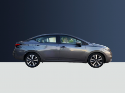 Nissan Versa Platinum 2021 en Ciudad Obregón full