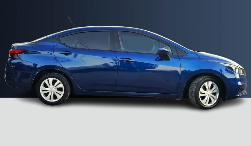 Nissan Versa 2020 full