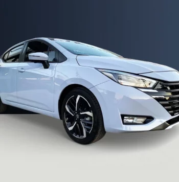 Nissan Versa Exclusive 2025 seminuevo en Ciudad Obregón Autos Luna