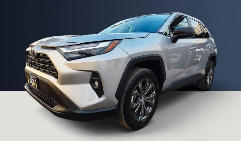 Toyota RAV4 XLE 2023 Seminueva | Ciudad Obregón – Autos Luna full