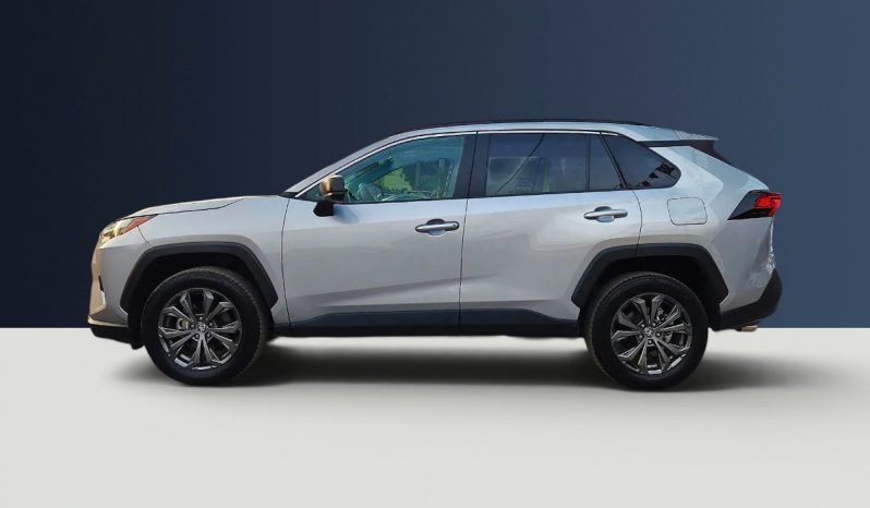 Toyota RAV4 XLE 2023 Seminueva | Ciudad Obregón – Autos Luna full