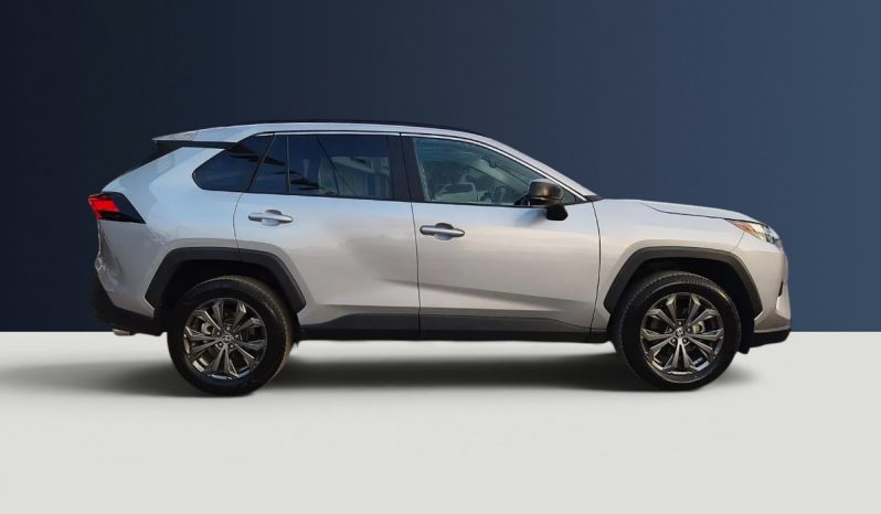 Toyota RAV4 XLE 2023 Seminueva | Ciudad Obregón – Autos Luna full