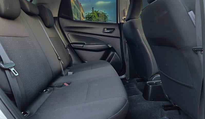 Suzuki Swift  2023 | Ciudad Obregón – Autos Luna full